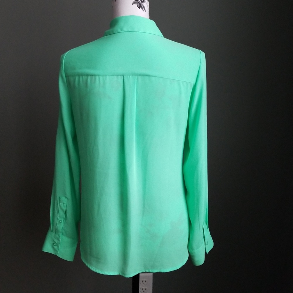 Express Blouse - Picture 5 of 8